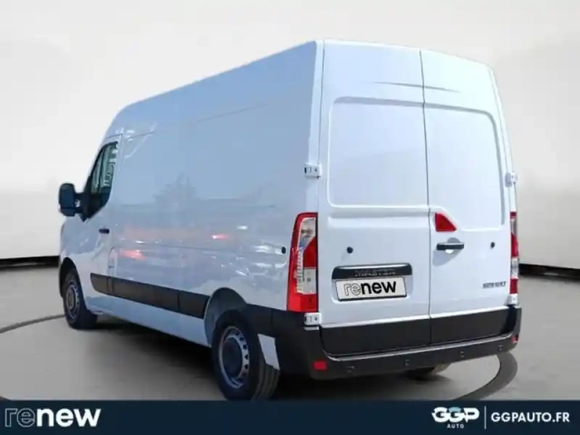 Renault Master fg f3500 l2h2 2.3 blue dci 135ch confort euro6e — photo 3