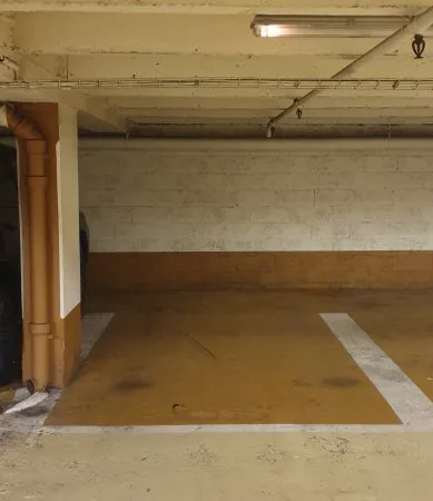 Loue place de parking Neuilly sur Seine (92) - 15m²