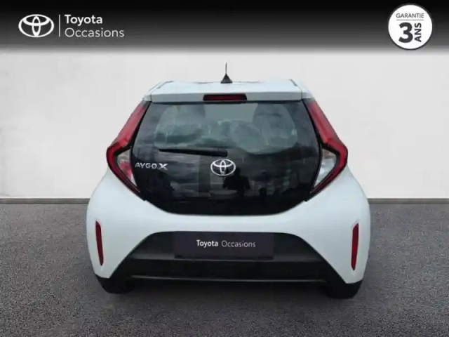 Toyota Aygo X 1.0 vvt-i 72ch dynamic my24 — photo 4