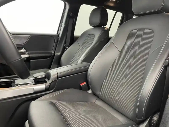 Mercedes Glb 200 d 8g-dct — photo 99