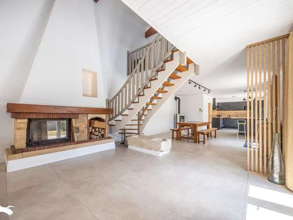 Longère ou corps de ferme 5 pièces 141 m²