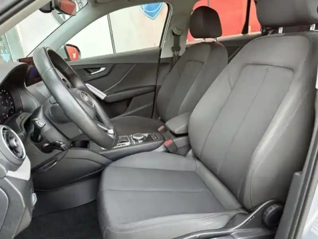 Audi Q2 35 tfsi 150ch advanced — photo 11