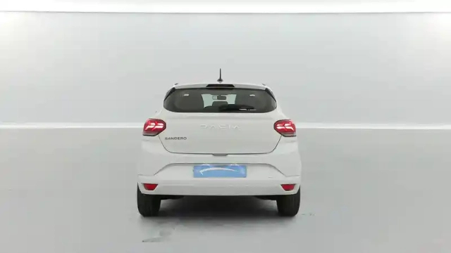 Dacia Sandero sce 65 — photo 13