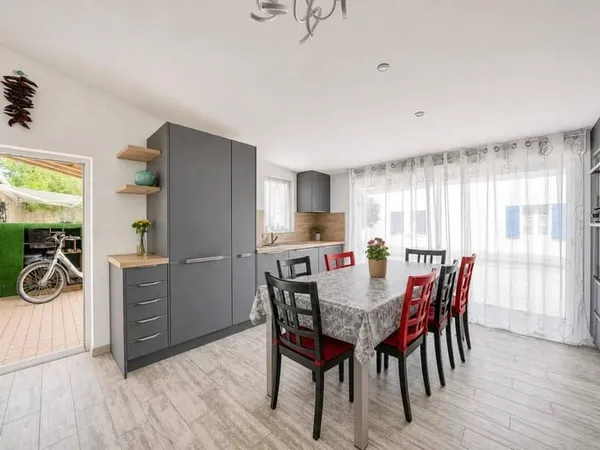 Maison 4 pièces 110 m²