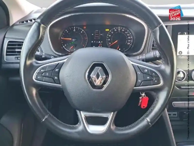 Renault Megane sté 1.5 blue dci 115ch air nav réversible — photo 12