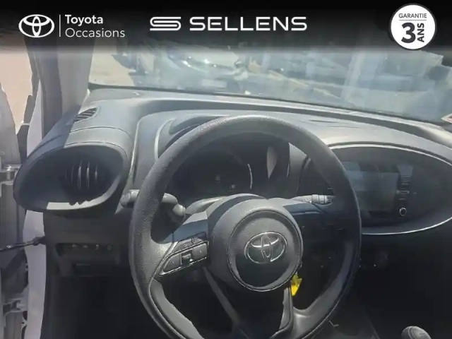 Toyota Aygo X 1.0 vvt-i 72ch active business — photo 5