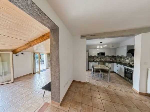 Maison 5 pièces 110 m²