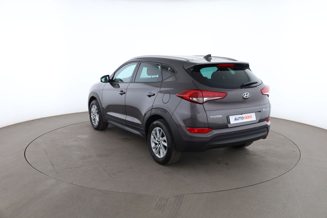 Hyundai Tucson 1.7 CRDi Business — photo 3