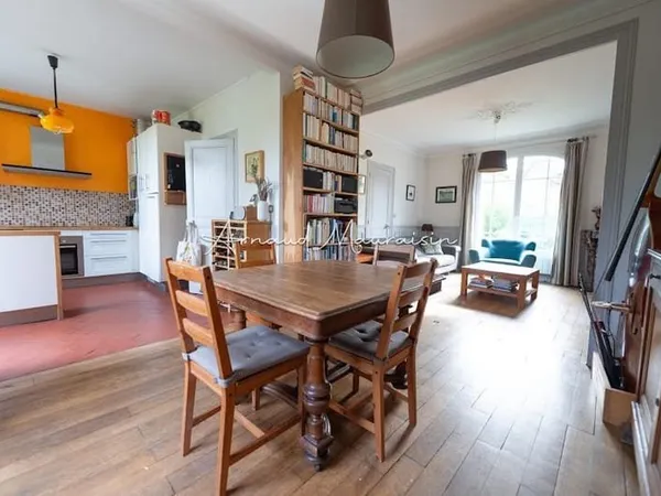 Maison 5 pièces 110 m²