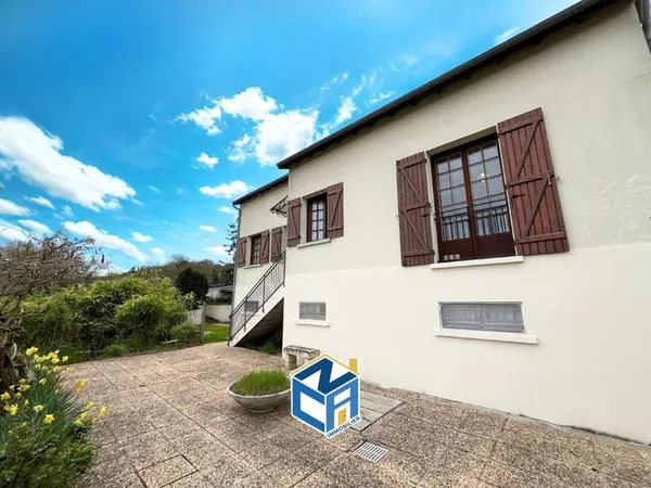 Maison au calme avec garage