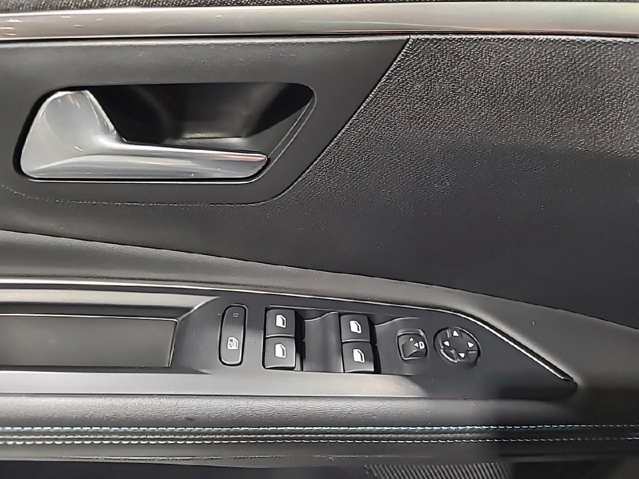 Peugeot 5008 bluehdi 130ch s&s eat8 allure pack — photo 23