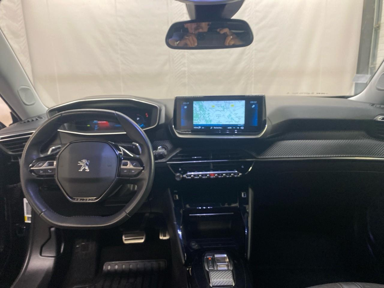 Peugeot 2008 puretech 130 s&s eat8 roadtrip — photo 12