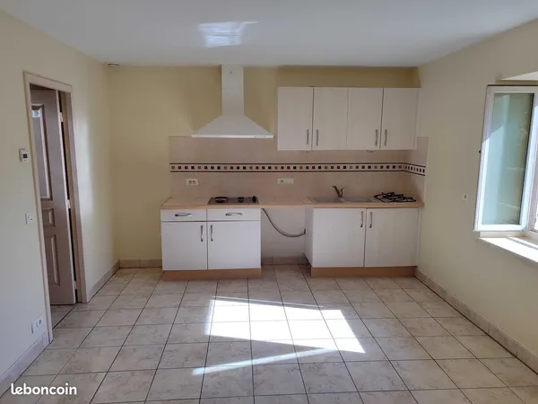 APPARTEMENT 36.80m2 1er Etage