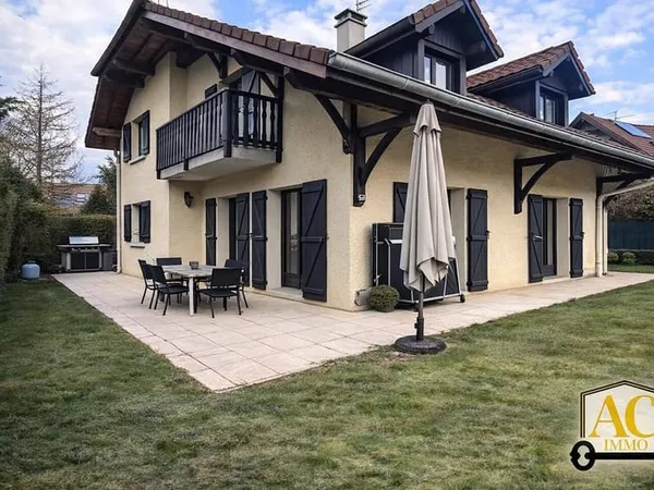 Maison 4 pièces 144 m²