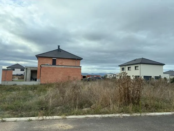 Terrain 422 m²