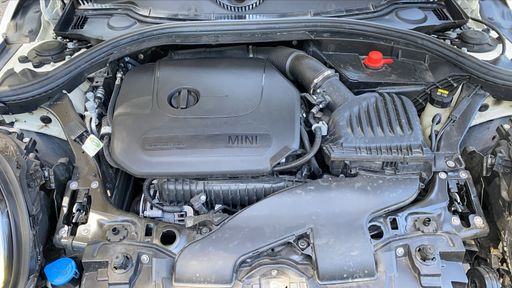 Mini Clubman 1.5 Cooper 136 - Business Design – 2022 – 43707 km – Essence – Boîte Manuelle — photo 42