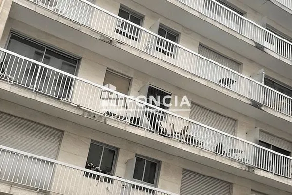Parking 15 m²