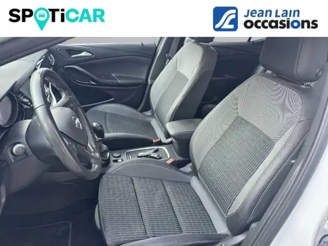 Opel Astra 1.2 turbo 130 ch bvm6 — photo 51