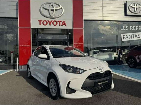 Toyota YARIS Toyota Yaris 120 VVT-i Dynamic Business 5p MC24