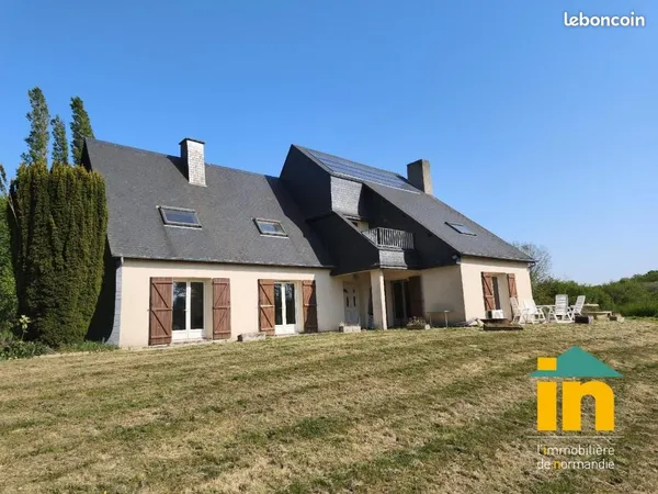 Maison 6 pièces 230 m²