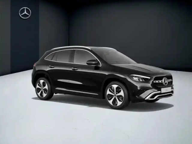 Mercedes Gla 200 d progressive line — photo 15