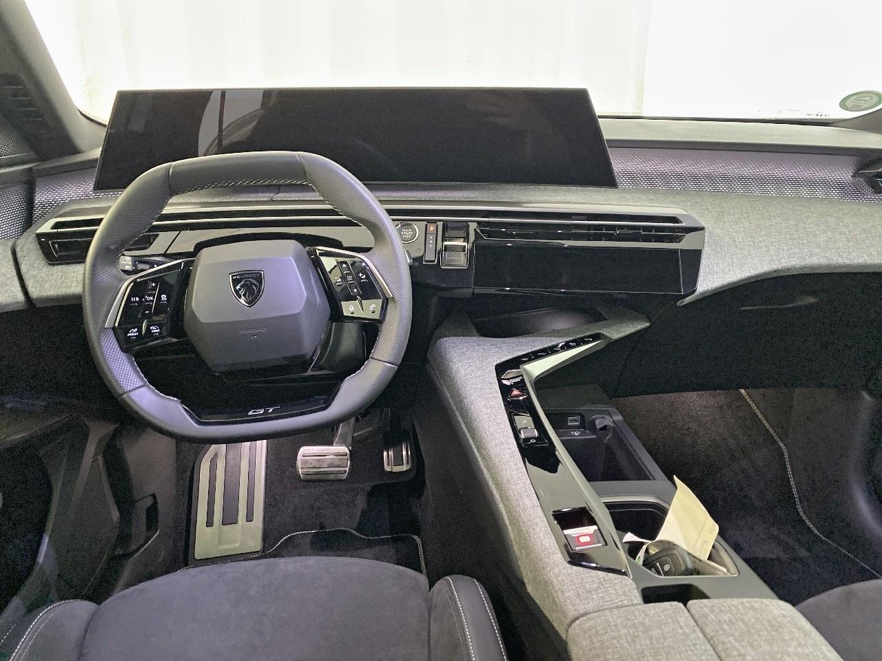 Peugeot 3008 electrique 210 ch 73 kwh gt — photo 8