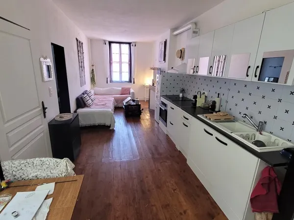 Immeuble 8 pièces 142 m²