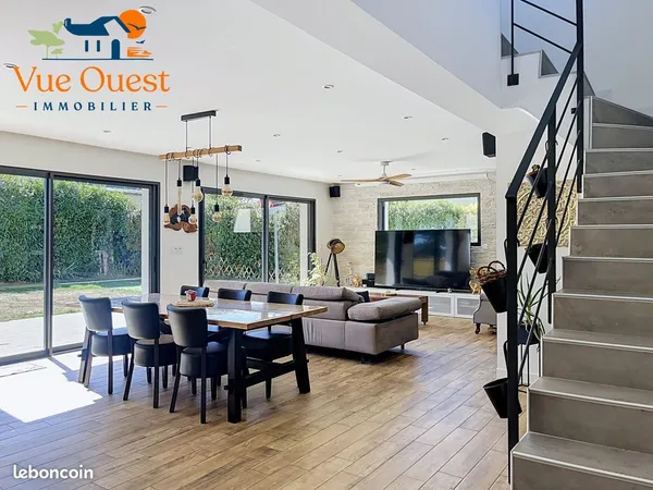 Maison 7 pièces 152 m²