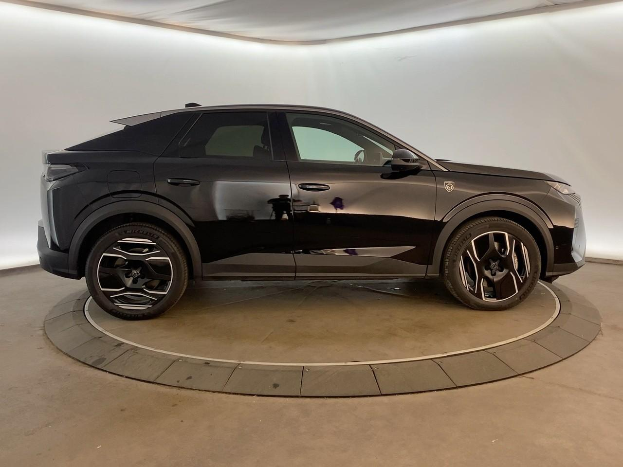 Peugeot 3008 plug-in hybrid 195 e-dcs7 gt — photo 4