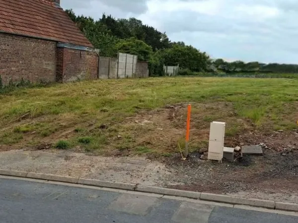 Terrain 626 m²