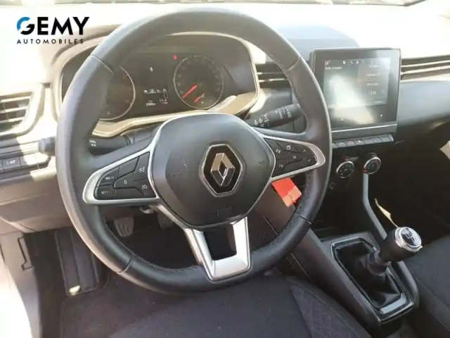 Renault Clio tce 90 — photo 13