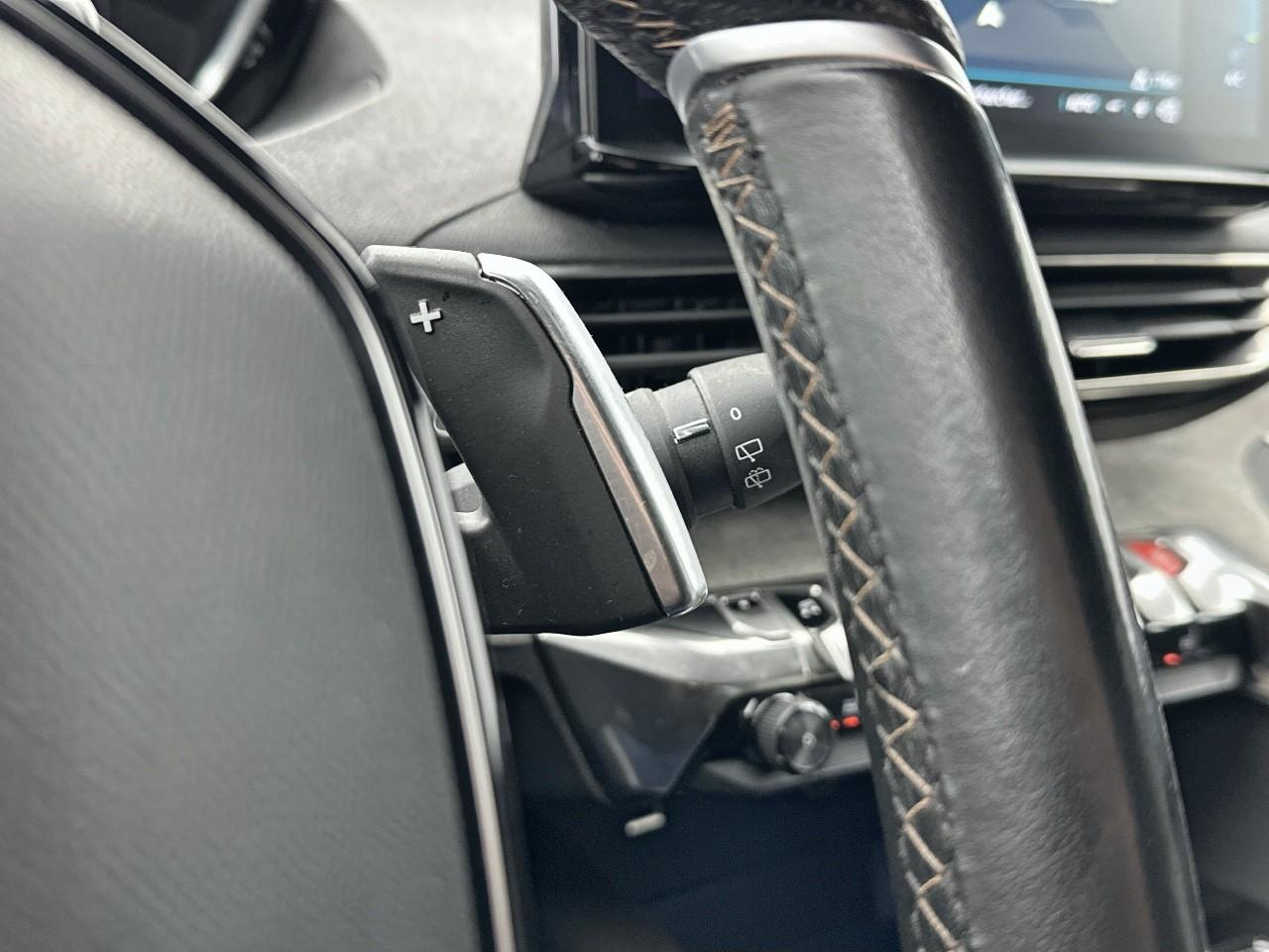 Peugeot 3008 hybrid 225 e-eat8 gt pack — photo 23