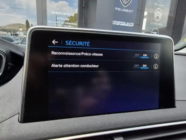 Peugeot 3008 ii bluehdi 130 s&amp;s active business — photo 26
