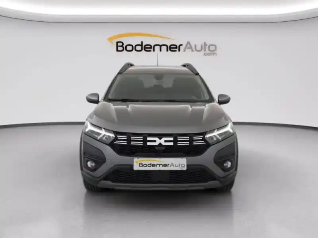 Dacia Jogger tce 110 7 places — photo 17