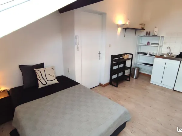 Studio Meublé