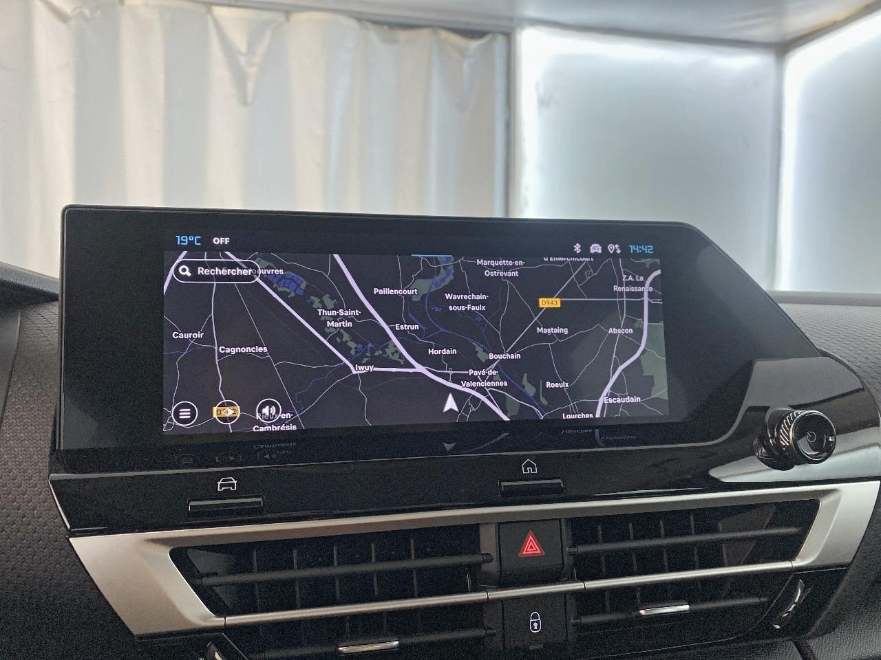 Citroën C4 hybride 145 ch e-dcs6 business — photo 14