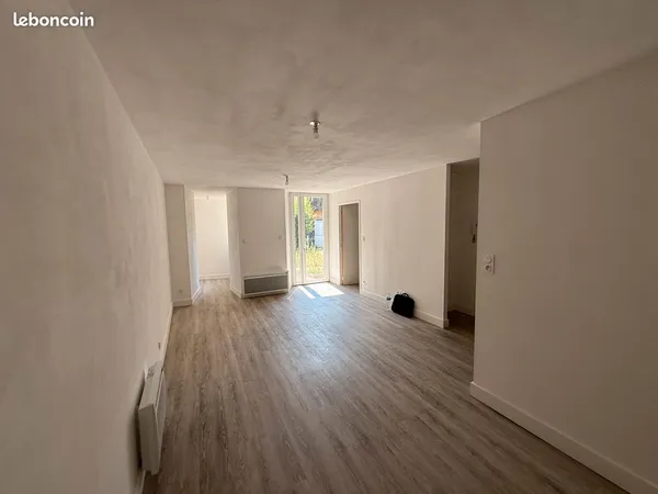Appartement T2 48m2 avec jardin