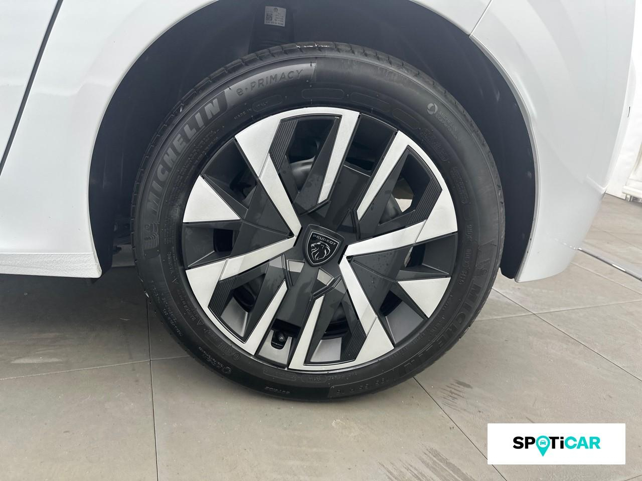 Peugeot 208 1.2 100ch s&s style — photo 11