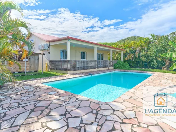 Villa 88 m² - Saint Pierre
