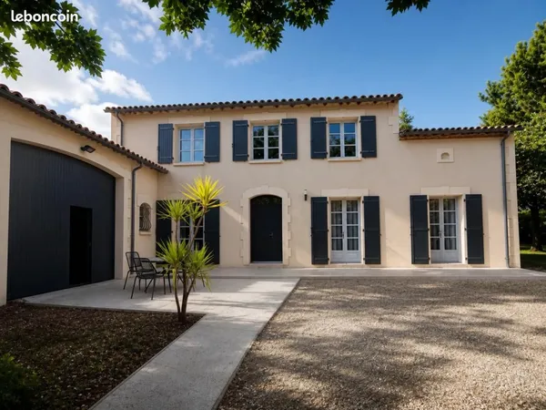 Maison 9 pièces 183 m²