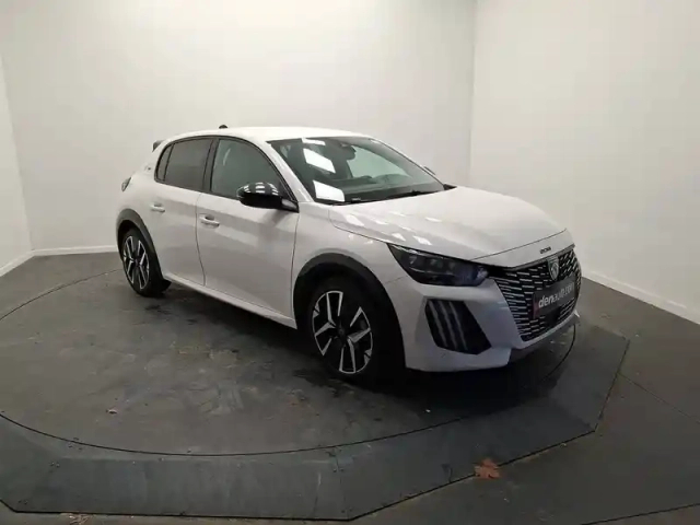 Peugeot 208 hybrid 110 e-dcs6 — photo 7