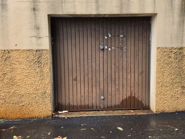 Stationnement Location Carpentras 100€