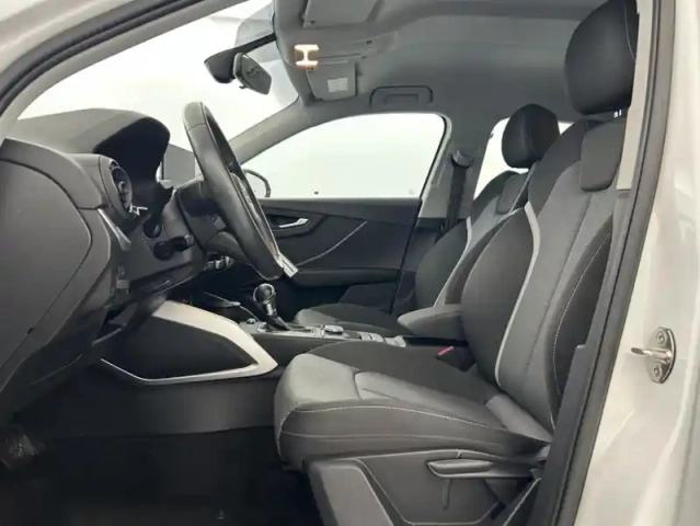 Audi Q2 1.0 tfsi 116ch sport s tronic 7 + caméra + apple carplay — photo 9