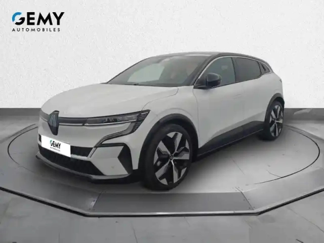Renault Megane e-tech ev60 220 ch super charge — photo 1
