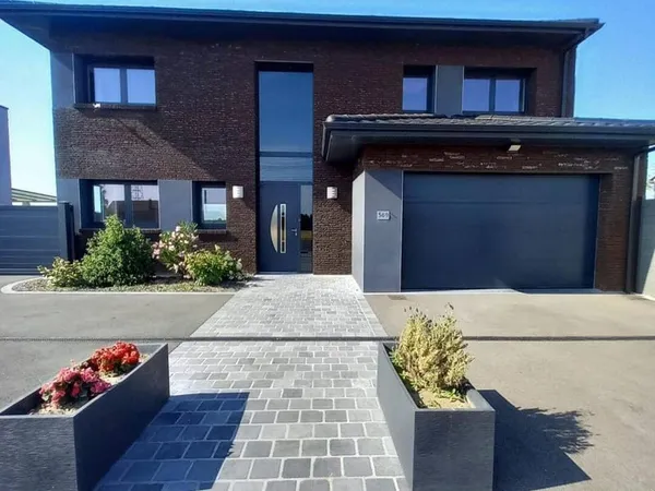 Maison 5 pièces 172 m²
