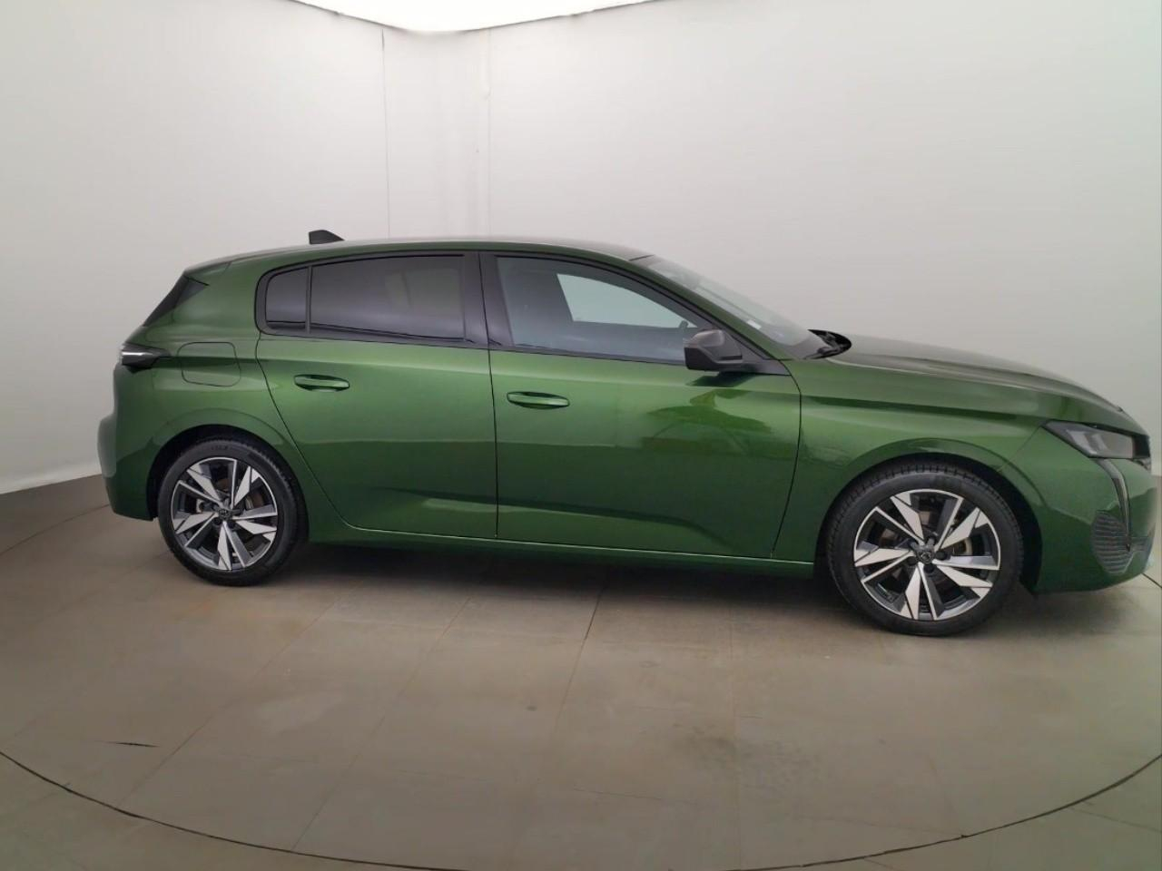 Peugeot 308 puretech 130ch s&s eat8 allure — photo 6