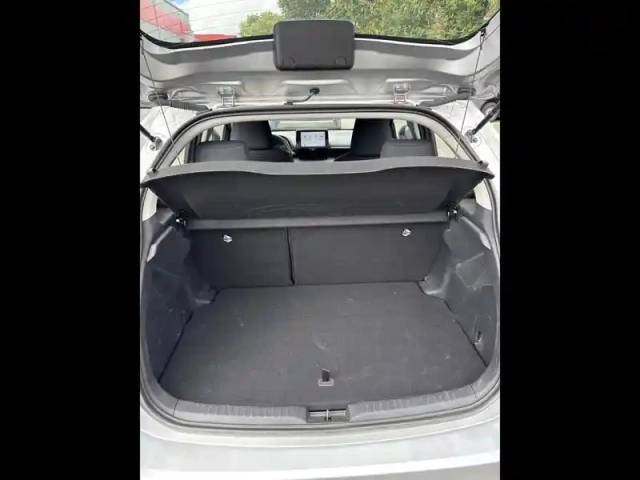 Toyota Yaris 120 vvt-i dynamic business 5p mc24 — photo 10