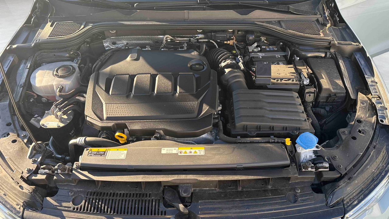 Volkswagen Golf 2.0 TDI 150 DSG7 — photo 15