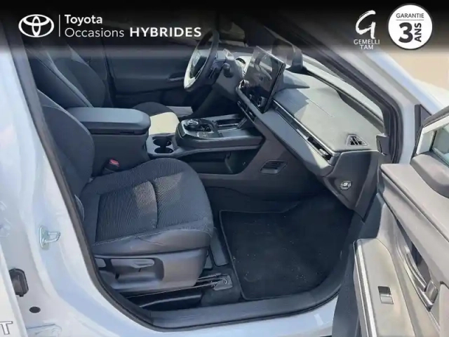 Toyota C-Hr + 224ch 77kwh design grande autonomie — photo 6