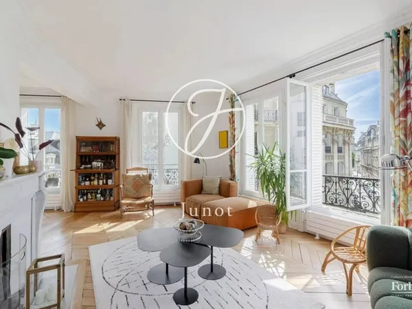 Appartement 5 pièces 119 m²